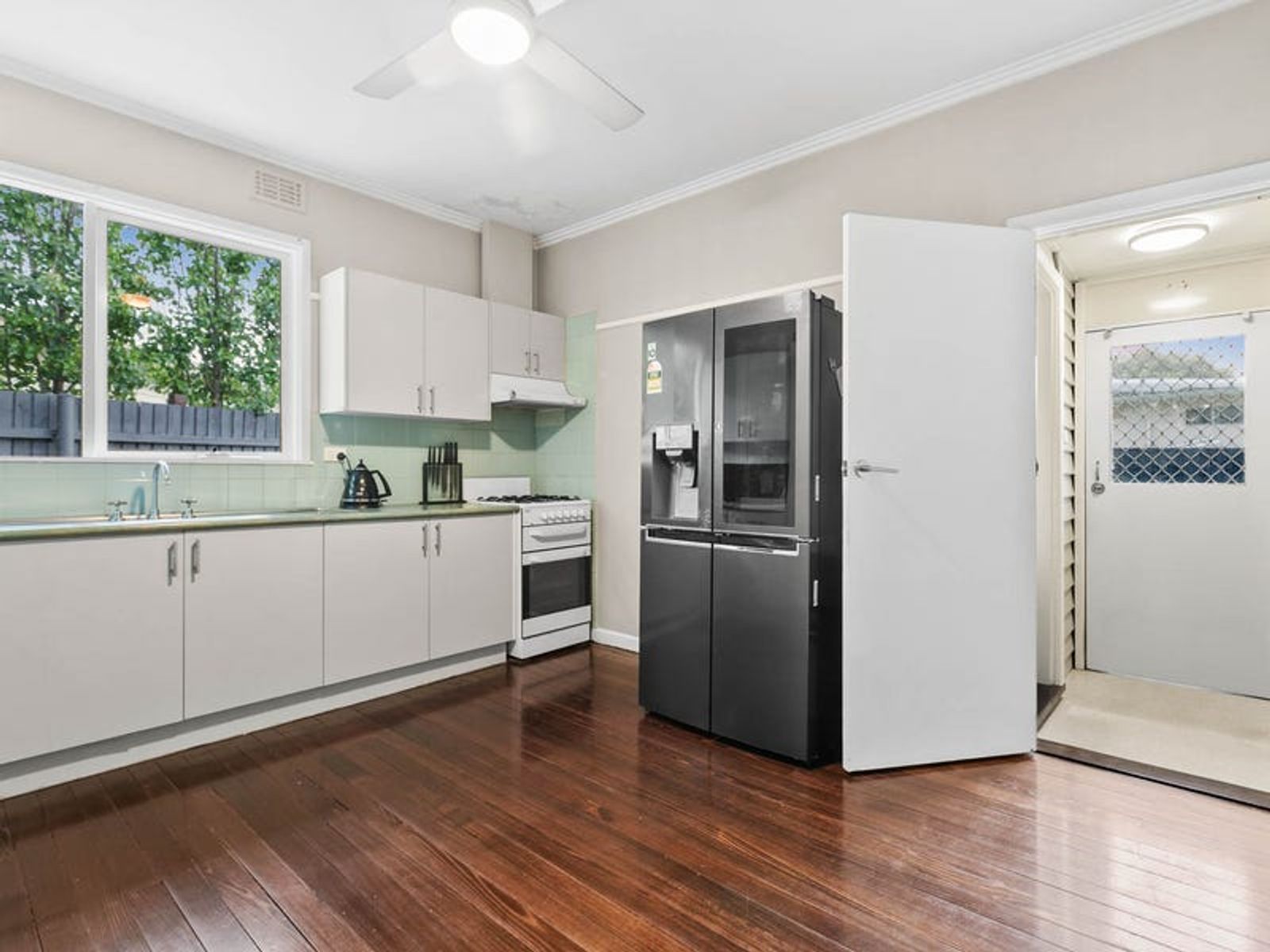 6 Glen Court, Frankston, VIC 3199, Frankston - Thumbnail 8