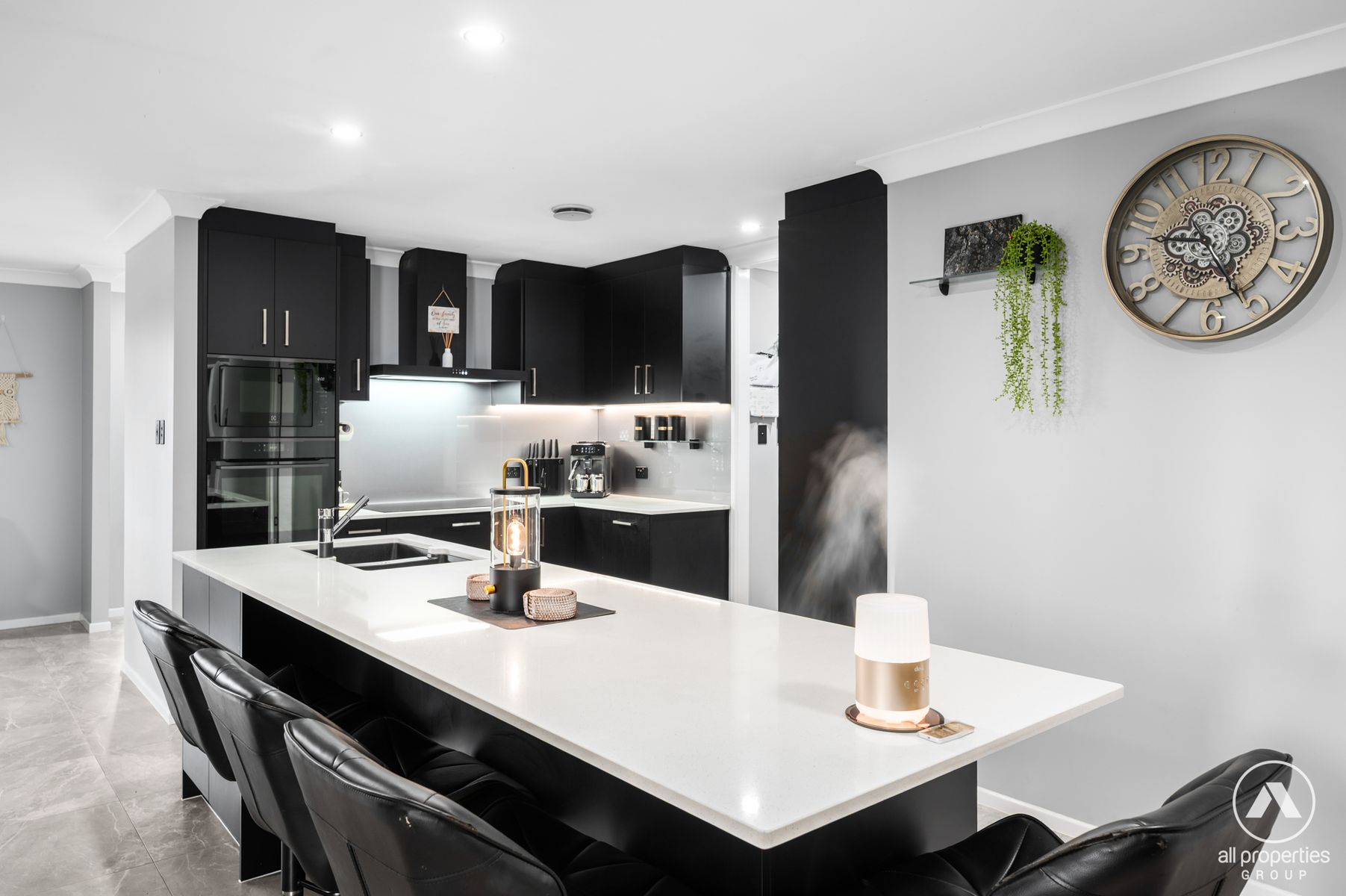 20 Felix Court, Crestmead QLD 4132, Crestmead - Thumbnail 3