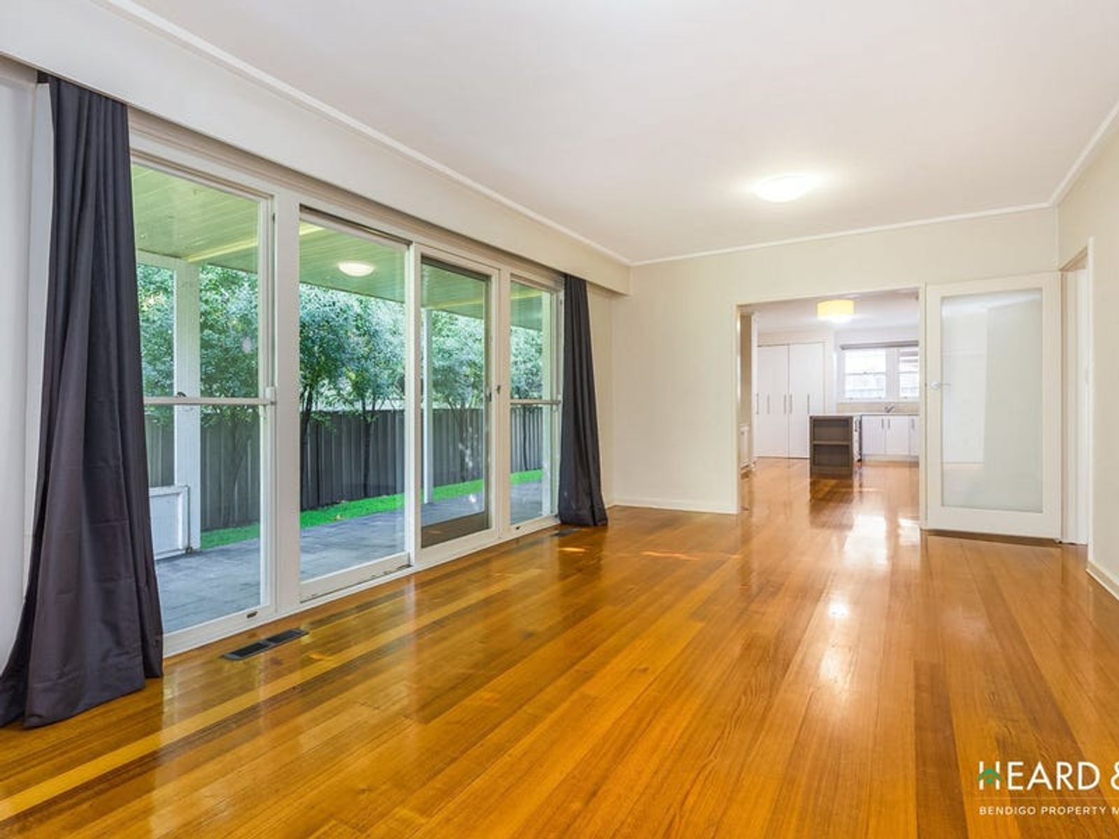10 Carola Court, Kennington VIC 3550, Kennington - Thumbnail 2