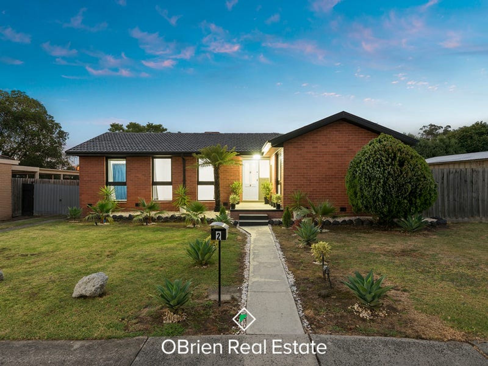 2 Bittern Drive, Endeavour Hills, VIC 3802