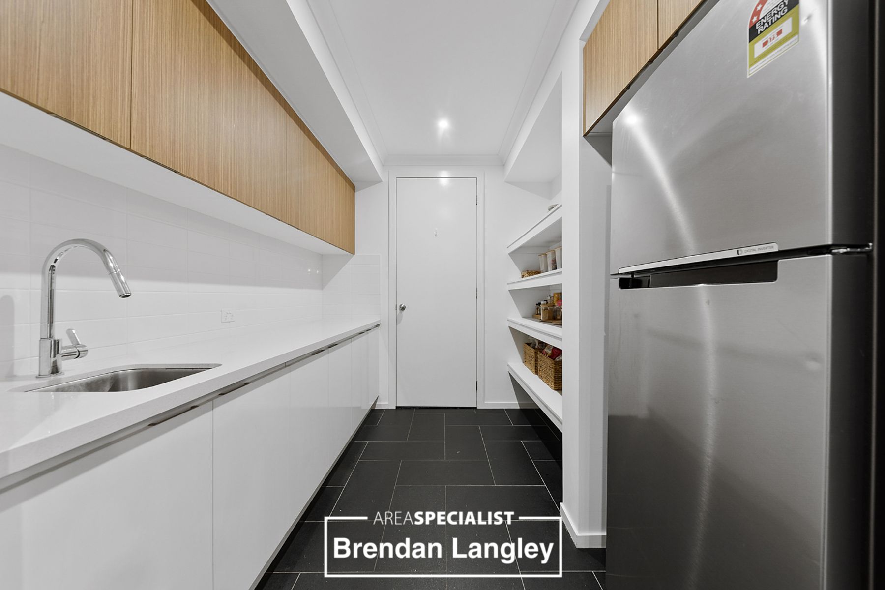 27 Kenneth Road, Pakenham, VIC 3810, Pakenham - Thumbnail 6