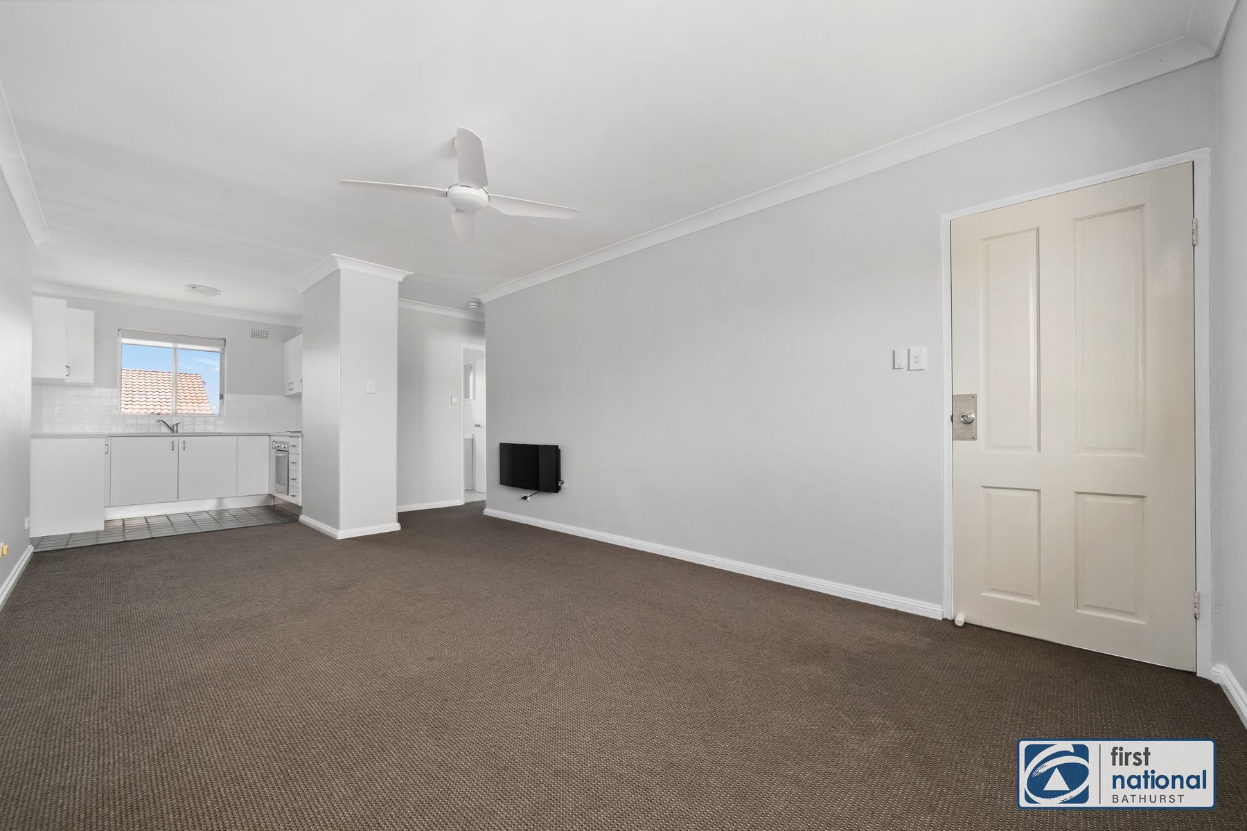 7/111-115 Lambert Street, Bathurst NSW 2795, Bathurst - Thumbnail 3