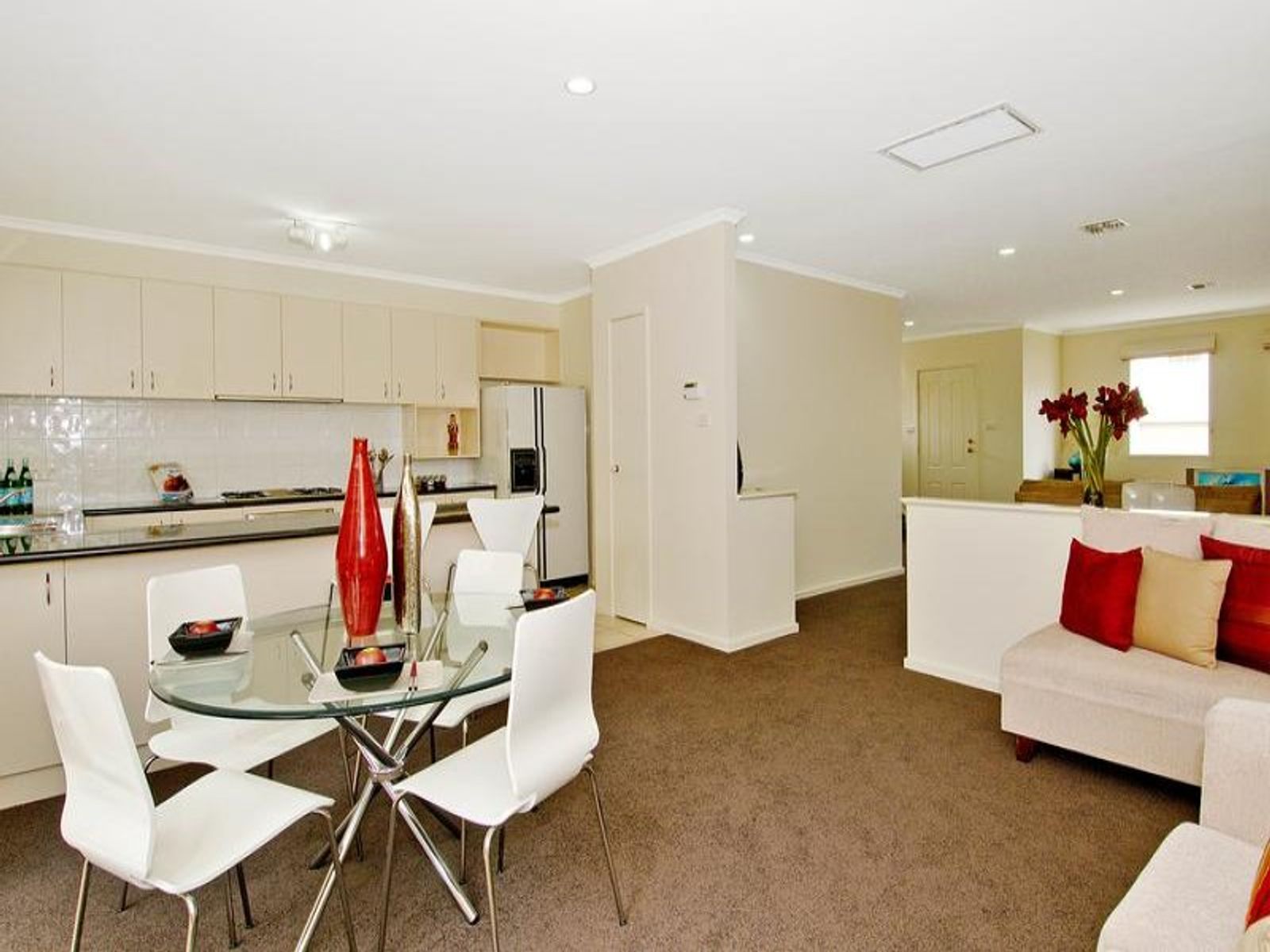 2 Holsten Lane North, Kensington, VIC 3031, Kensington - Thumbnail 3