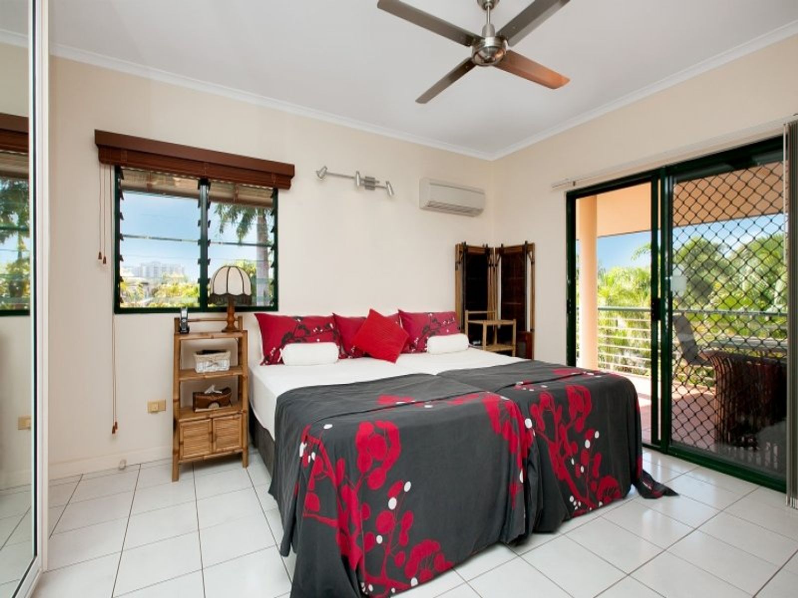 3/75 Cullen Bay Crescent, Cullen Bay NT 0820, Cullen Bay - Thumbnail 2