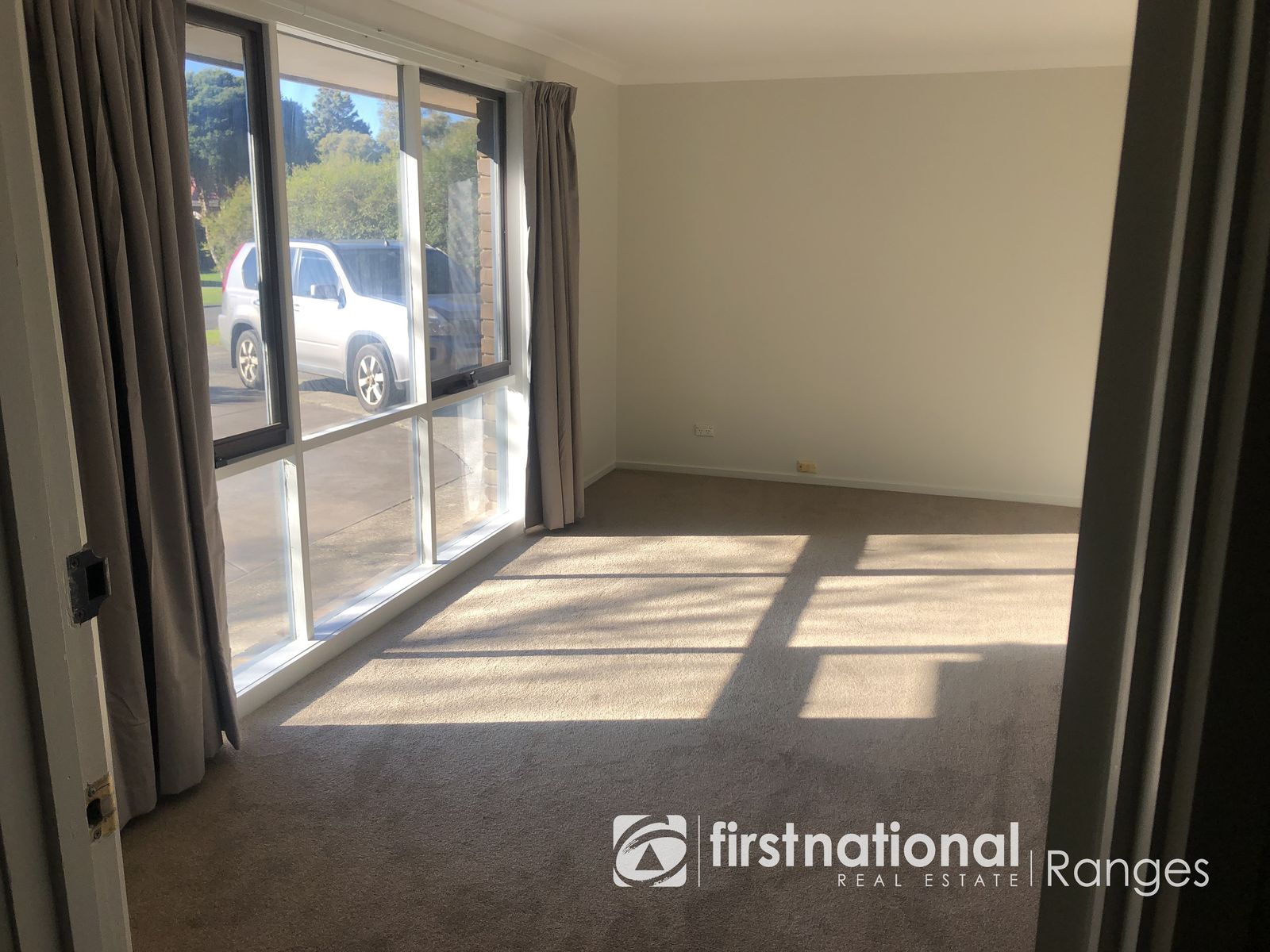 22 Macquarie Court, Cranbourne North VIC 3977, Cranbourne North - Thumbnail 6