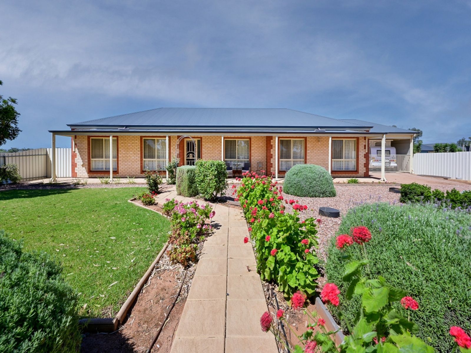 28 Duregon Street, Stirling North - Image 1
