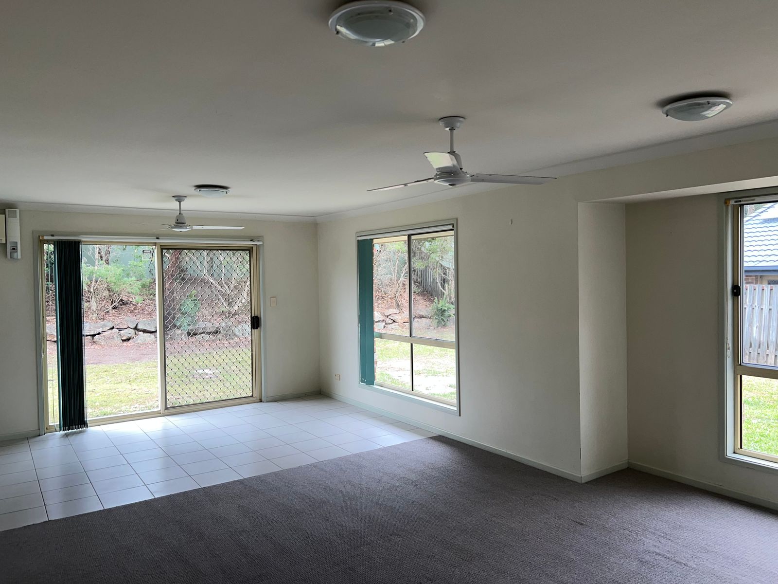 30 Queen Charlotte Court, Mudgeeraba QLD 4213, Mudgeeraba - Thumbnail 2