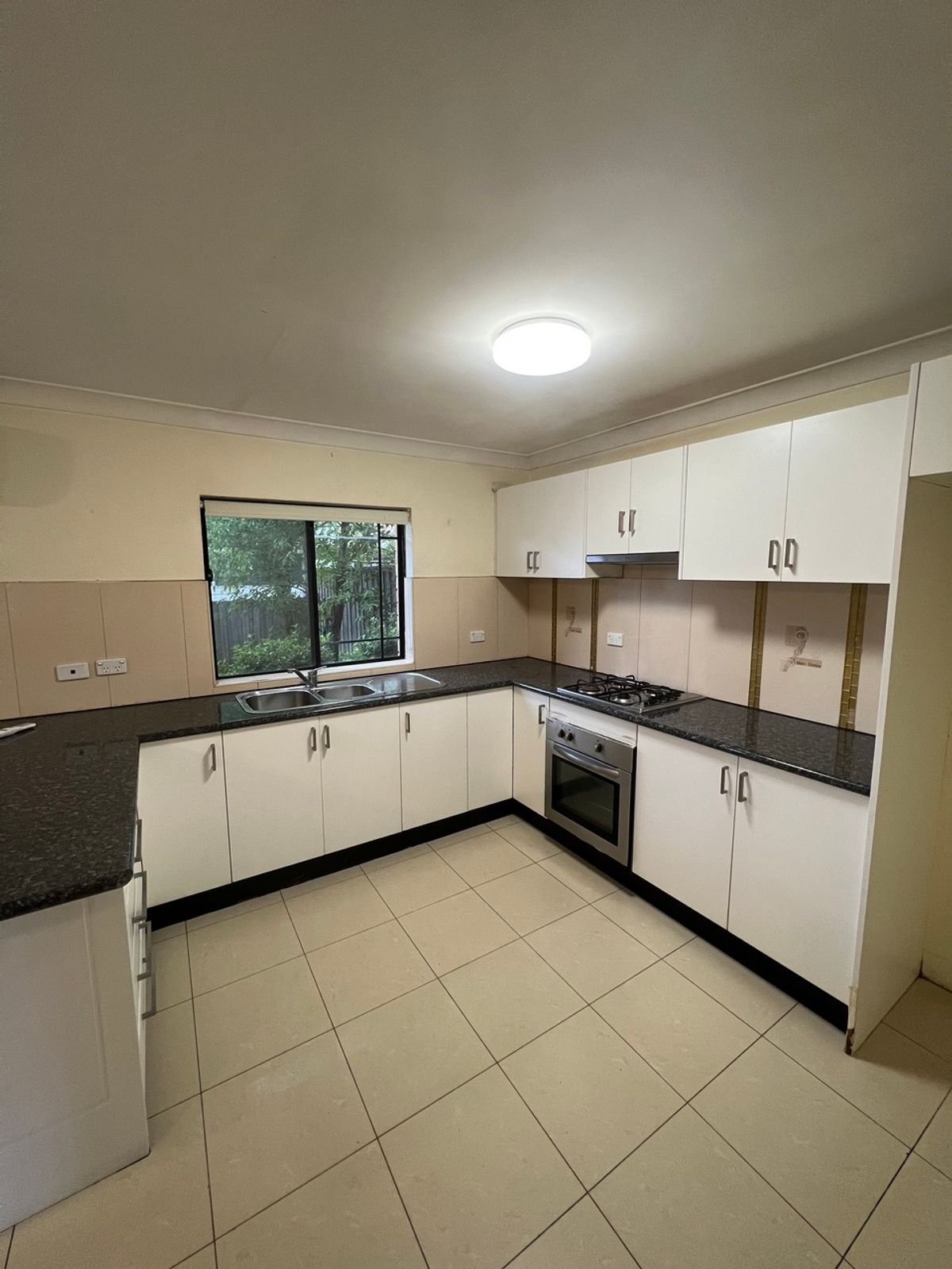 1/18 Rickard Street, Guildford NSW 2161, Guildford - Thumbnail 3