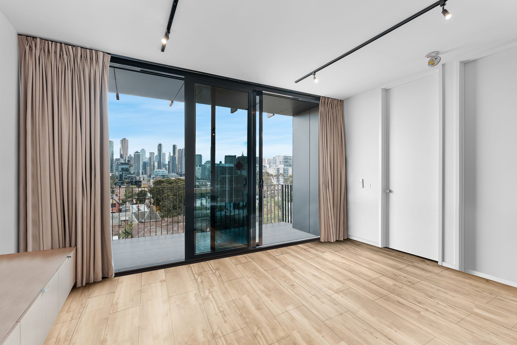 702/99 Palmerston Crescent, South Melbourne, VIC 3205, South Melbourne - Thumbnail 7