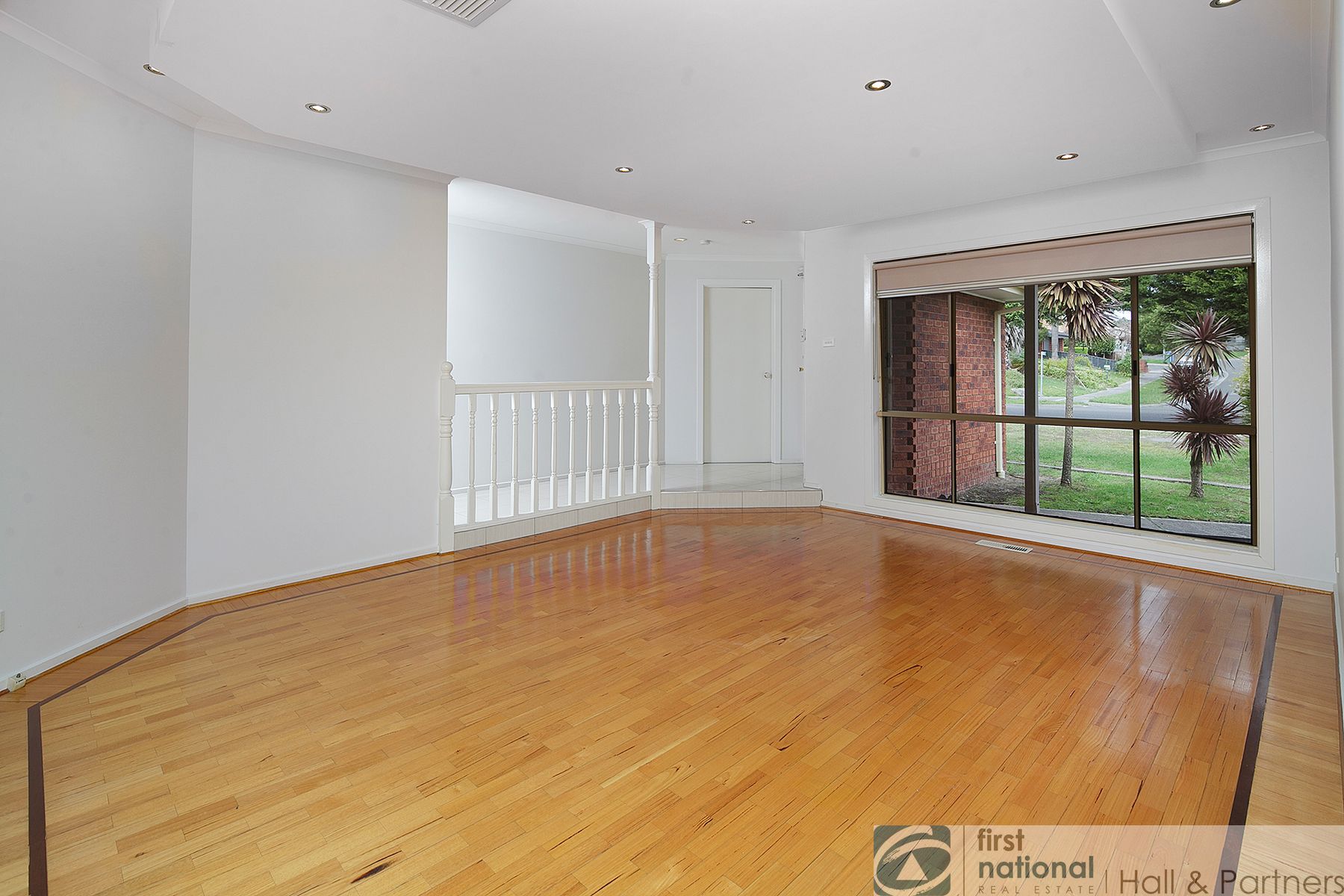 31 Chantell Avenue, Endeavour Hills VIC 3802, Endeavour Hills - Thumbnail 2