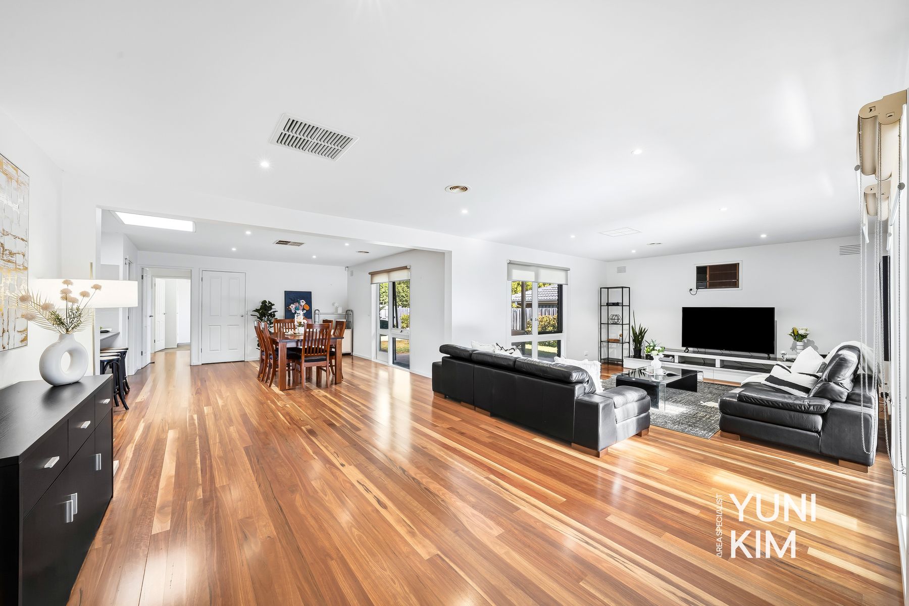 13 Collendina Crescent, Scoresby, VIC 3179, Scoresby - Thumbnail 6