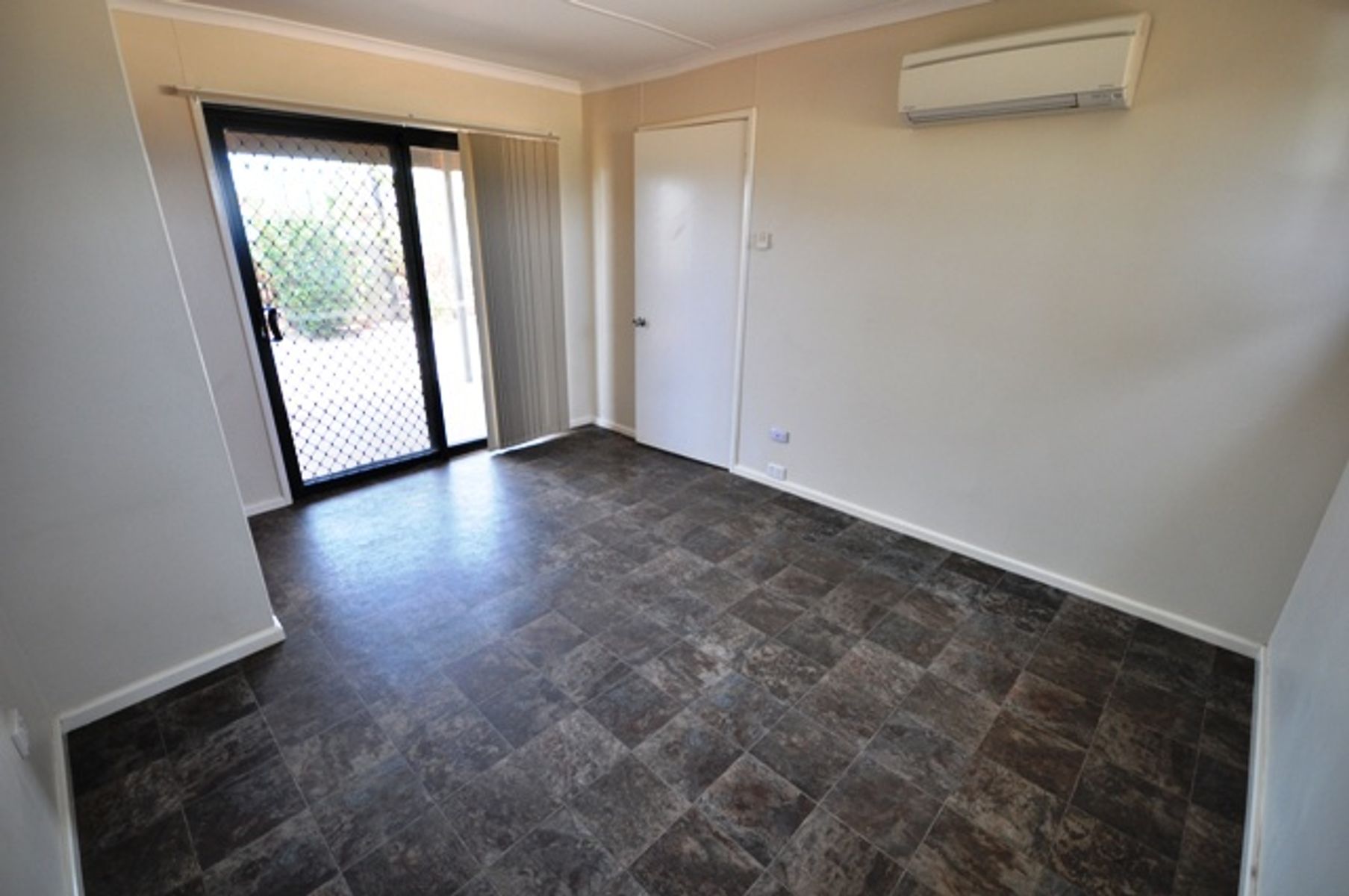 52 Kingsmill Street, Port Hedland WA 6721, Port Hedland - Thumbnail 5