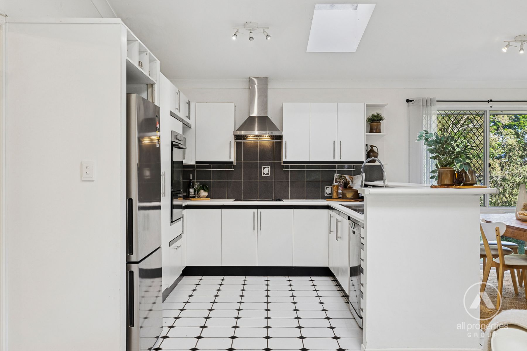 30-32 Dalkeith Court, Park Ridge South QLD 4125, Park Ridge South - Thumbnail 4