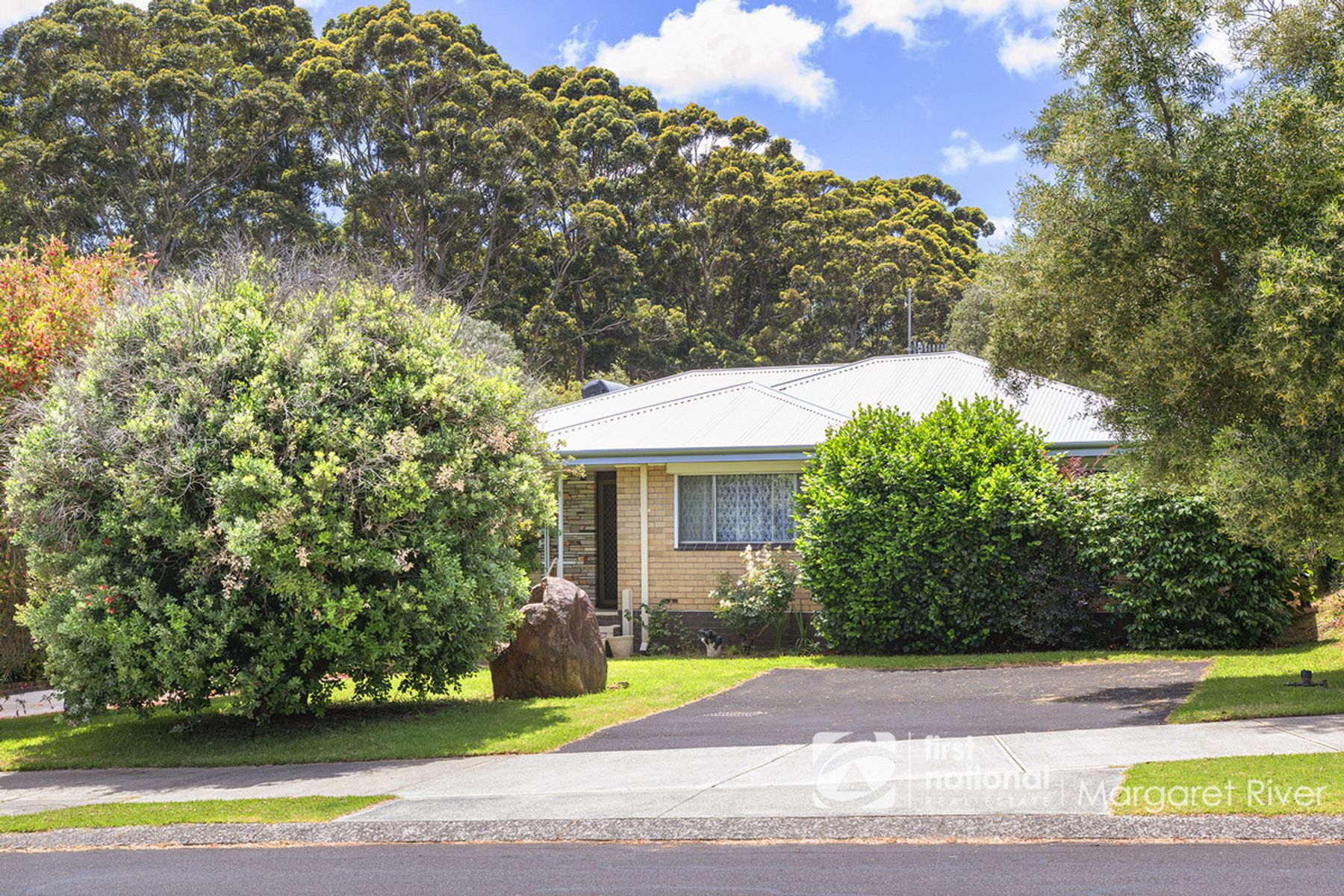 7 Le Souef Street, Margaret River WA 6285
