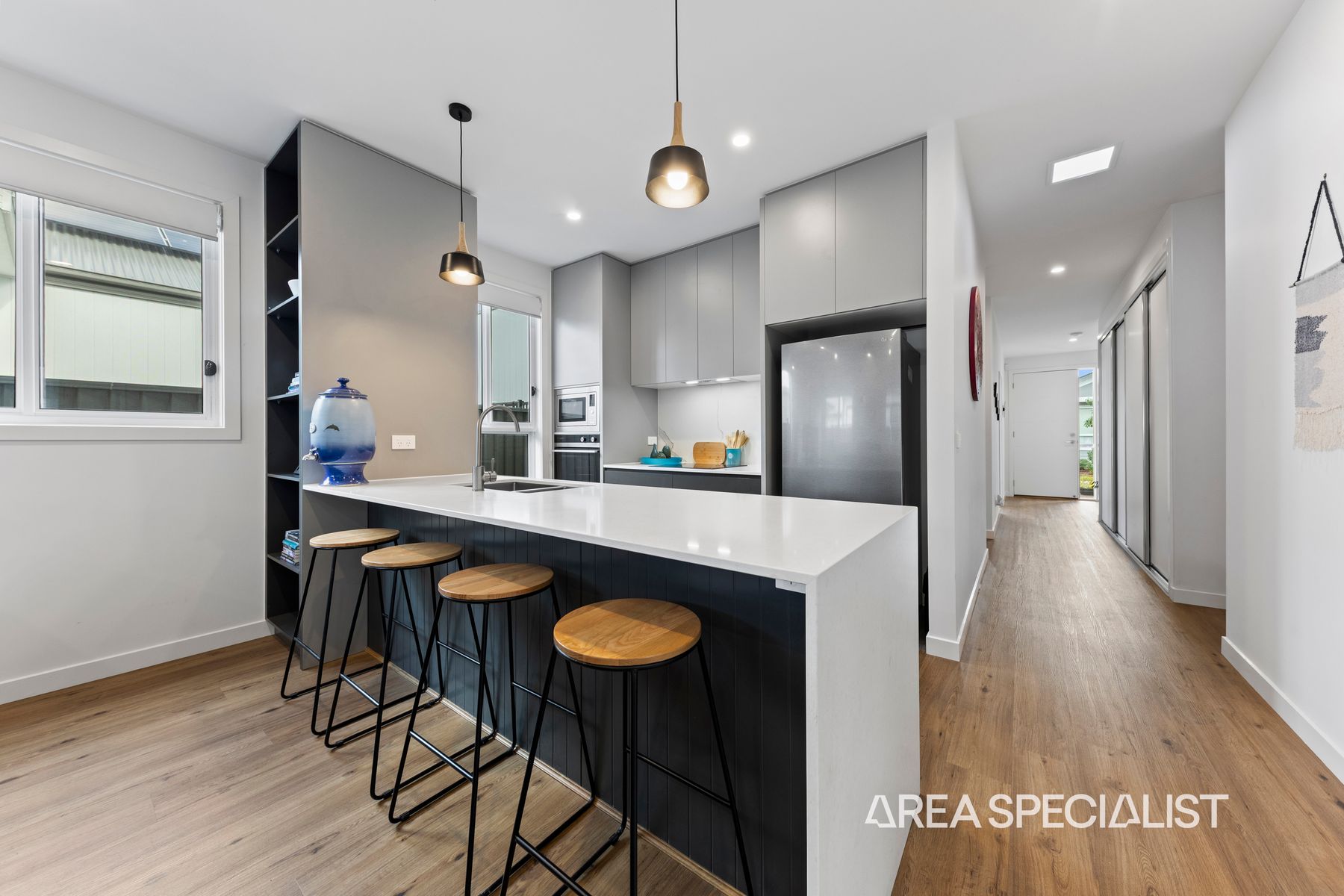 24 Santa Cruz Way, Berwick, Berwick - Thumbnail 2