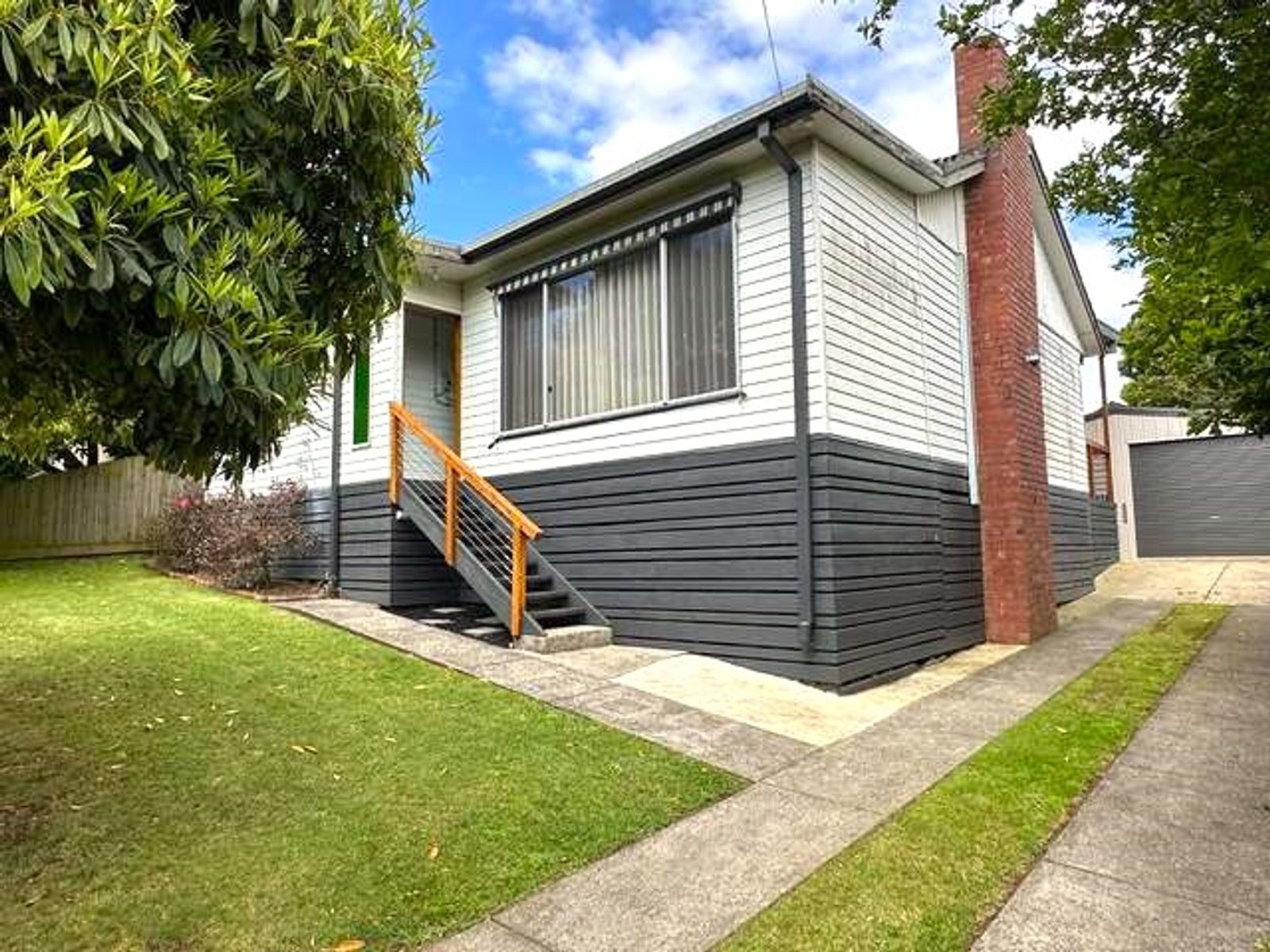 10 HENSHALL STREET, Warragul VIC 3820, Warragul - Thumbnail 3