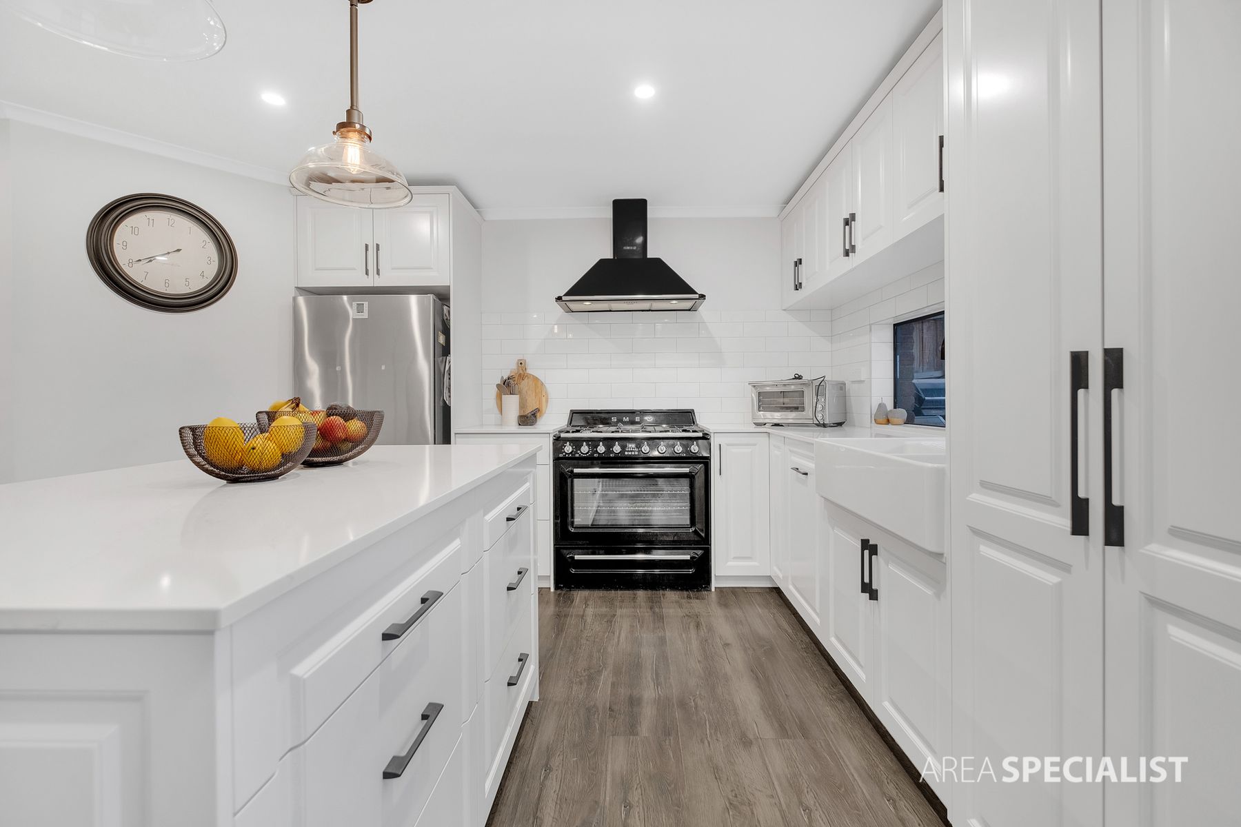 33 Severn Street, Epping VIC 3076, Epping - Image 1