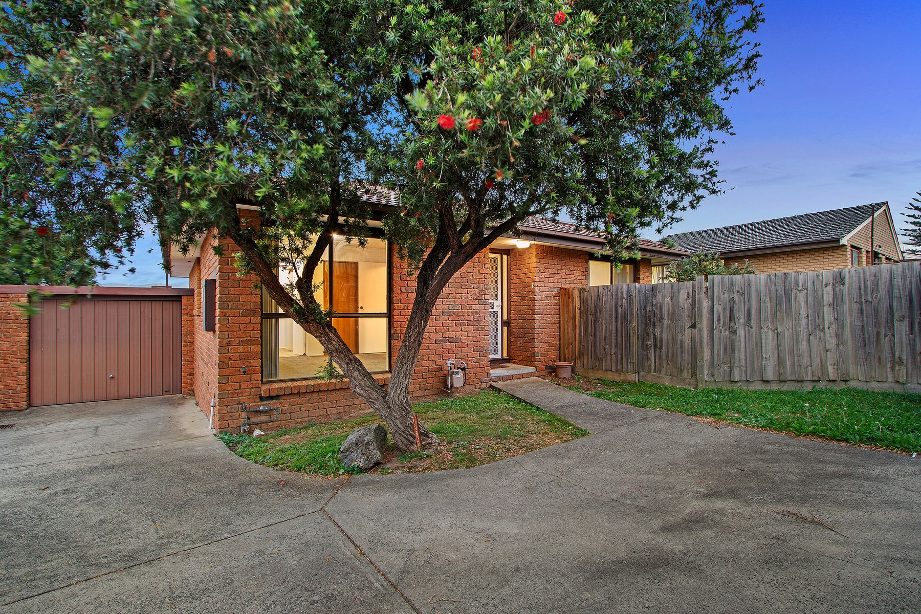 3/4 Burton Court, Bayswater - Thumbnail 3