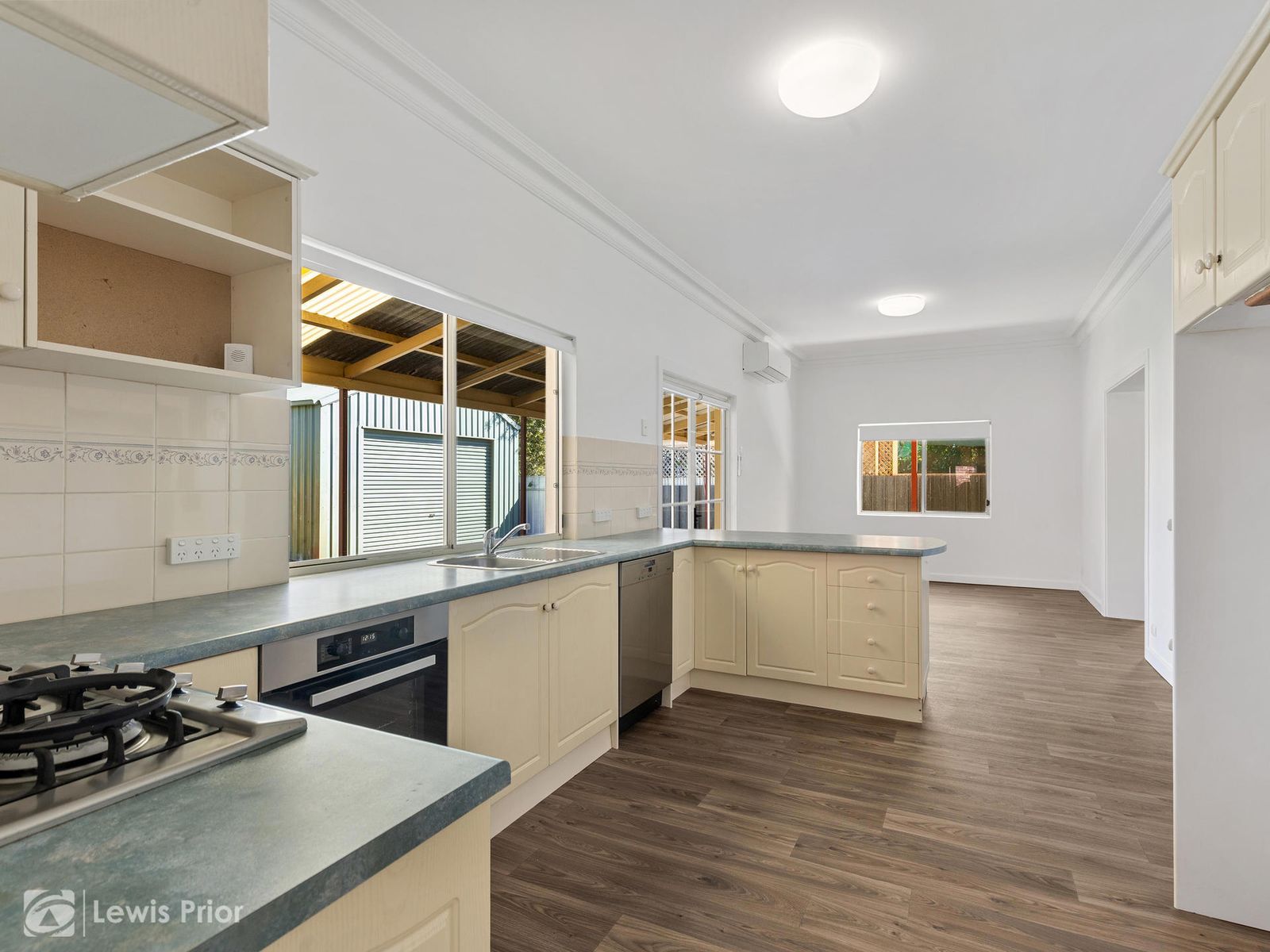 19 Gloucester Street, Largs Bay SA 5016, Largs Bay - Thumbnail 8