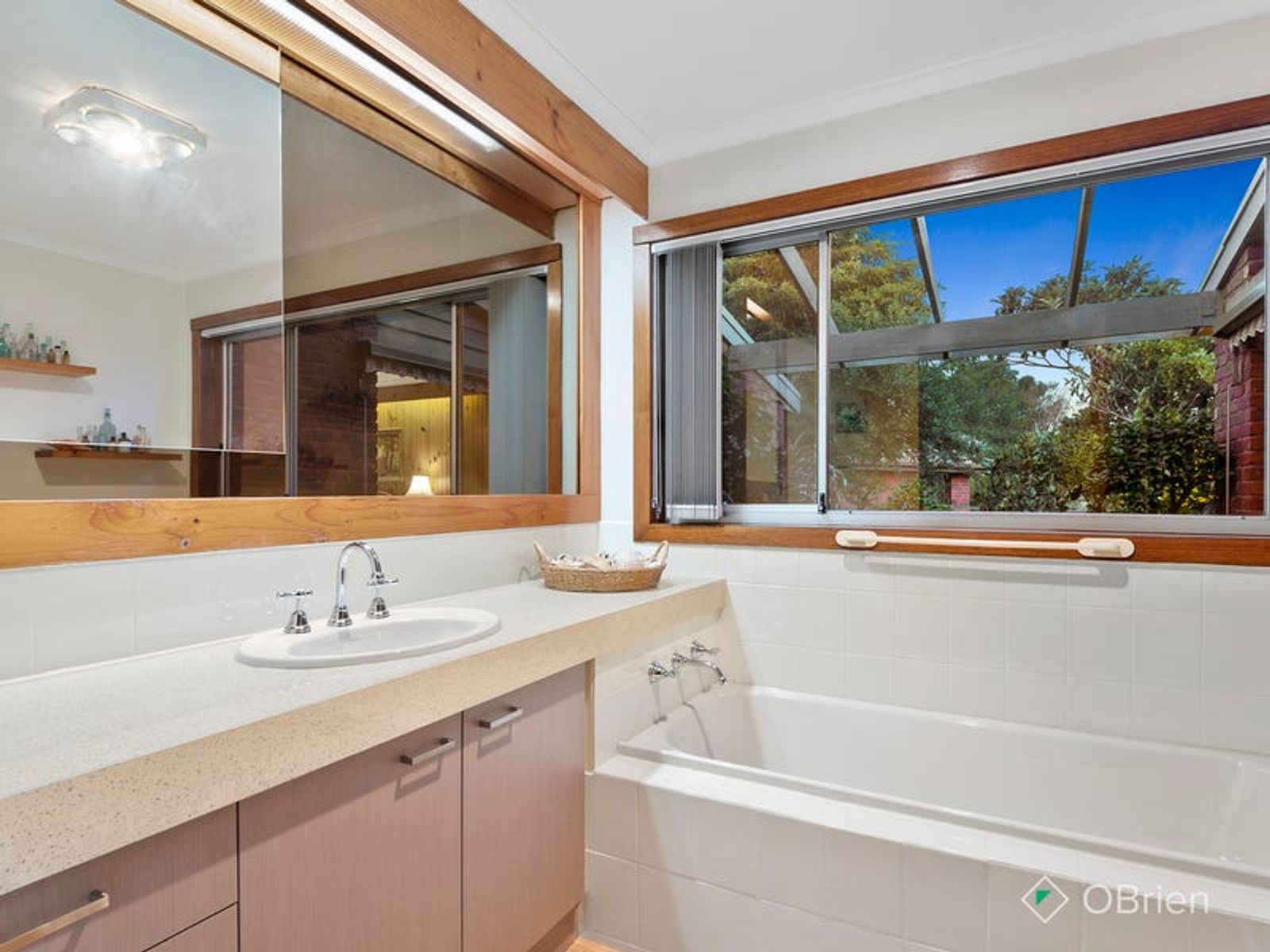 30 Endeavour Crescent, Endeavour Hills, VIC 3802, Endeavour Hills - Thumbnail 7