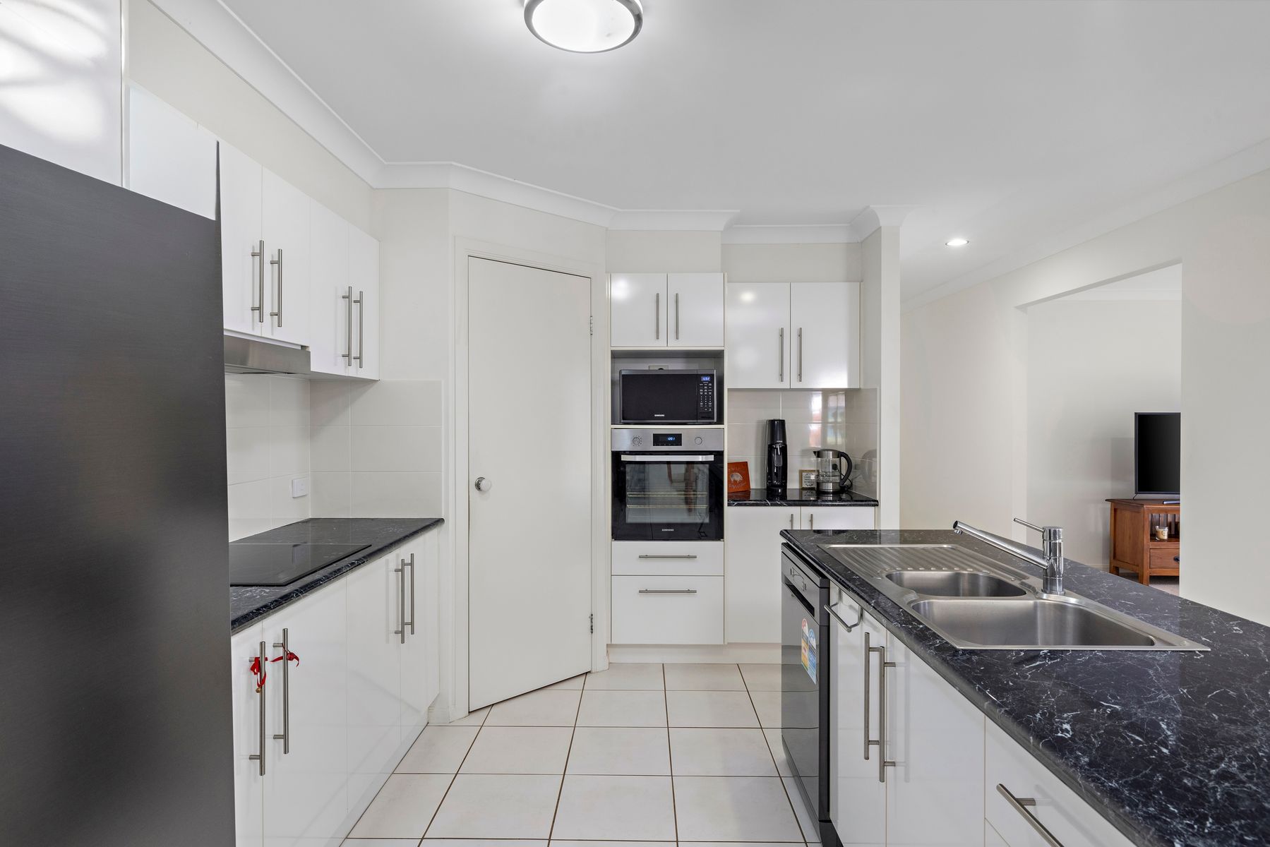 2 Lizard Place, Redland Bay QLD 4165, Redland Bay - Thumbnail 4