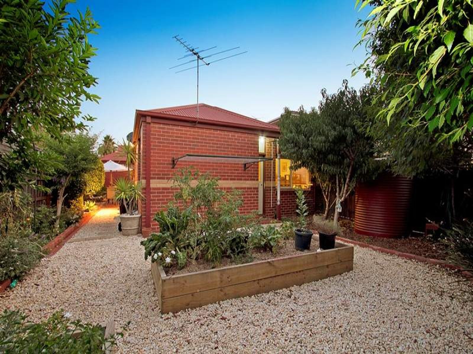 11 Dotterel Crt, Chelsea Heights, VIC 3196, Chelsea Heights - Thumbnail 2