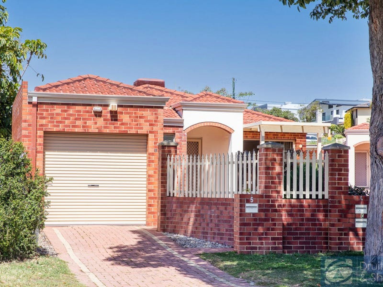 5 Selina Street, Innaloo WA 6018