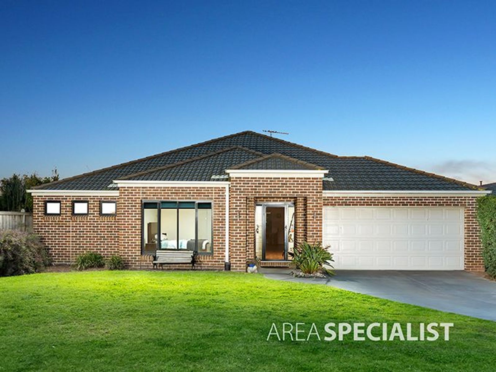 4 WALDEN COURT, Cranbourne North, VIC 3977, Cranbourne North - Thumbnail 2