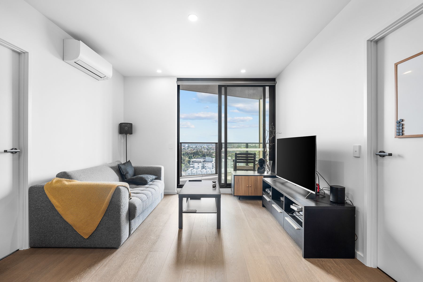 1009/21 Pentridge Boulevard, Coburg, VIC 3058, Coburg - Thumbnail 4