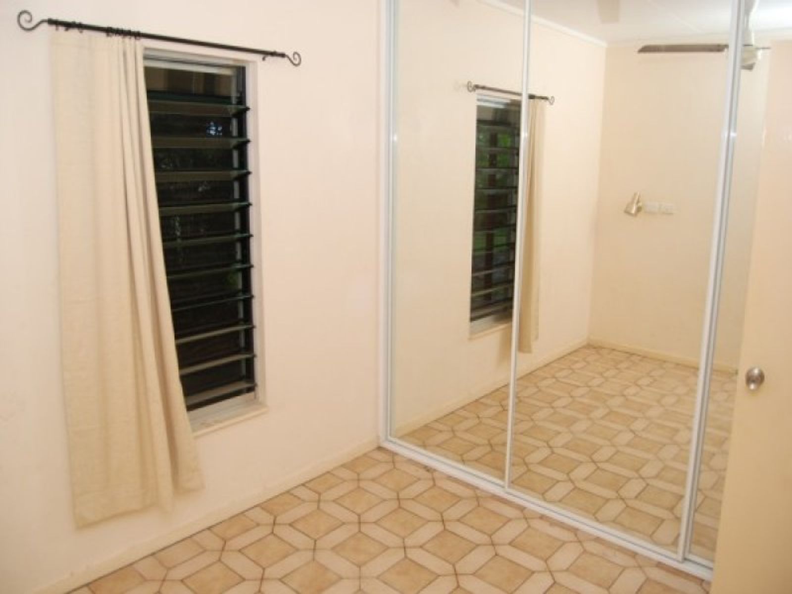 23 Whimbrel Crescent, Wulagi NT 0812, Wulagi - Thumbnail 3