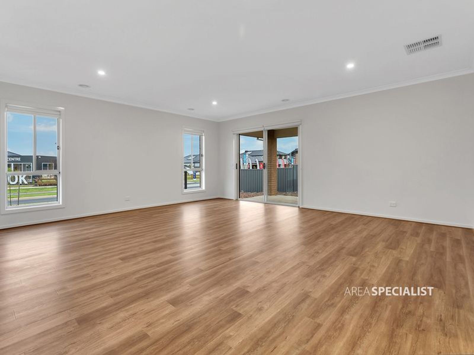 1 Evanplains Court, Clyde, VIC 3978, Clyde - Thumbnail 3