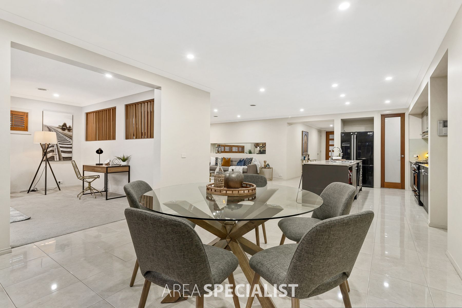 16 Tea Tree Court, Lyndhurst, VIC 3975, Lyndhurst - Thumbnail 3