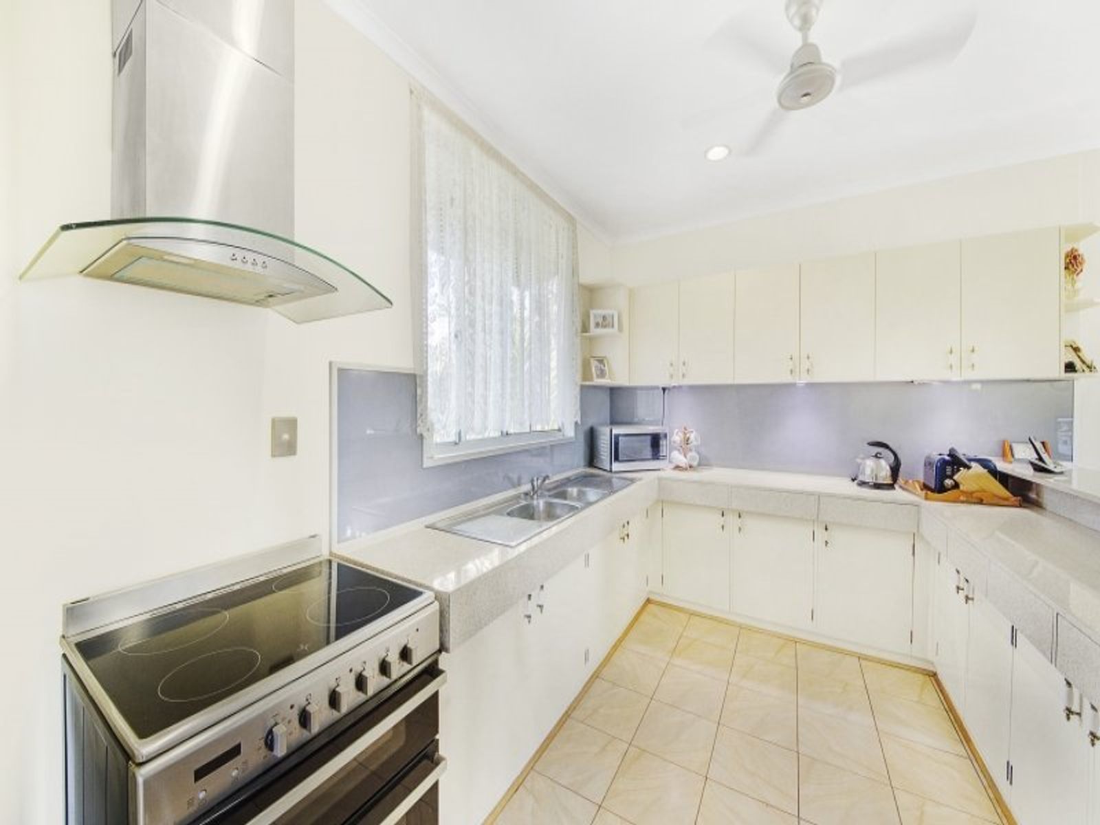 121 Leanyer Drive, Leanyer NT 0812, Leanyer - Thumbnail 2