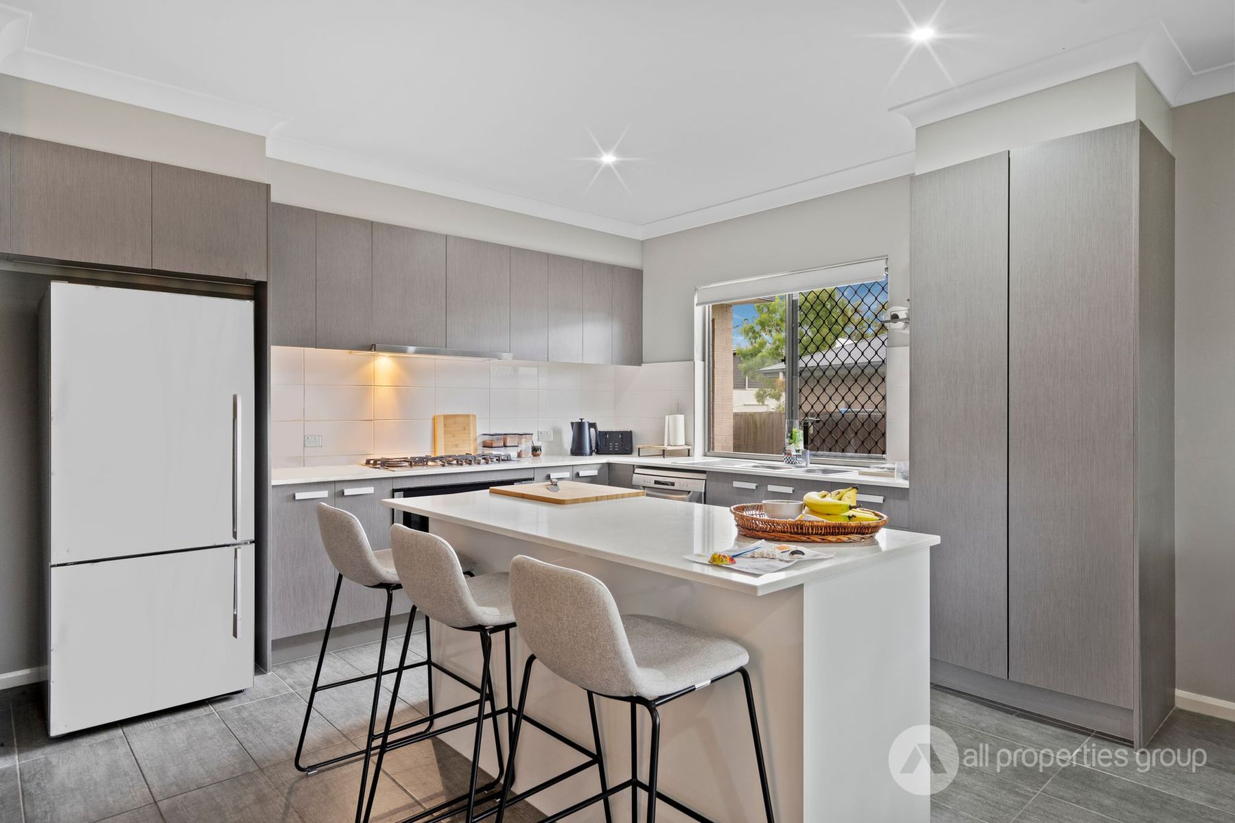 33 Seawest Street, Yarrabilba QLD 4207, Yarrabilba - Thumbnail 3