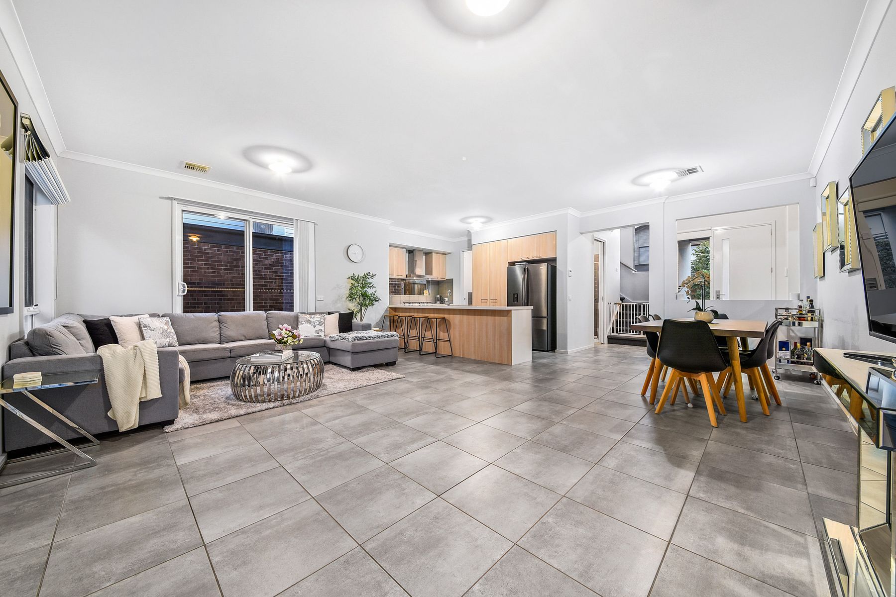 33 Homeleigh Road, Keysborough, VIC 3173, Keysborough - Thumbnail 3