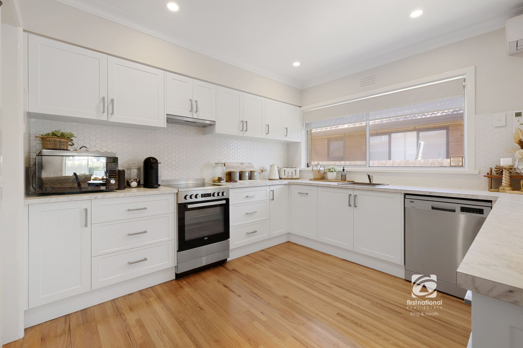 66 Church Street, Lakes Entrance VIC 3909, Lakes Entrance - Thumbnail 3