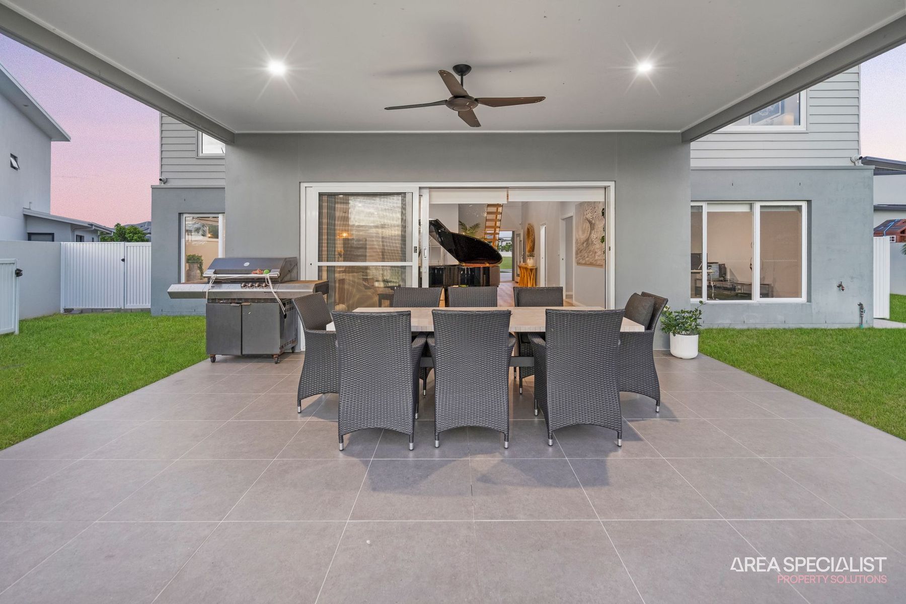 39 Paradise Parade, Jacobs Well QLD 4208, Australia (33)