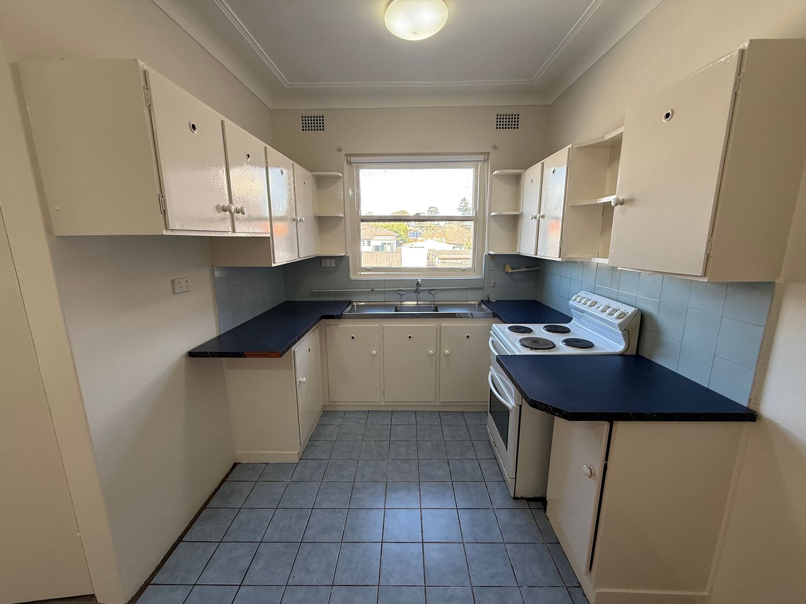 1/116 Cahors Road, Padstow NSW 2211, Padstow - Thumbnail 2