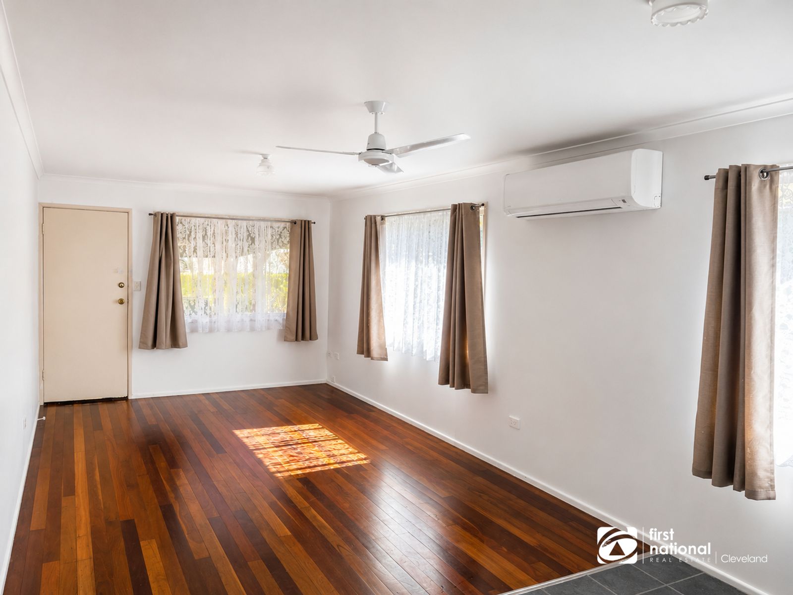 14 Frederick Street, Wellington Point QLD 4160, Wellington Point - Thumbnail 2