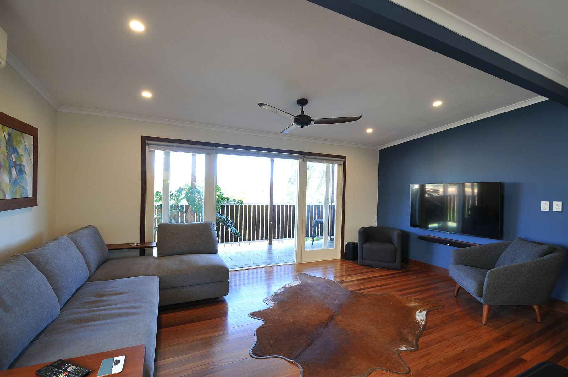 10 Elaroo Crescent, Ferny Hills, QLD 4055, Ferny Hills - Thumbnail 2