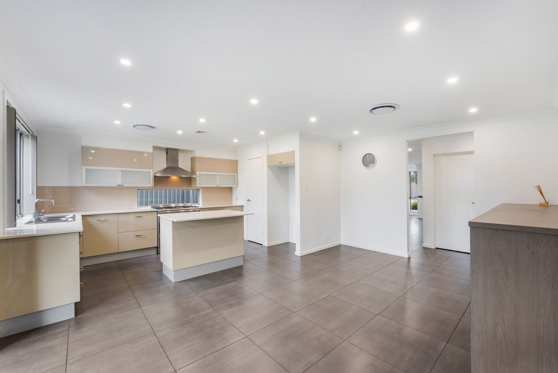 10 Gemini Street, Gregory Hills NSW 2557, Gregory Hills - Thumbnail 5
