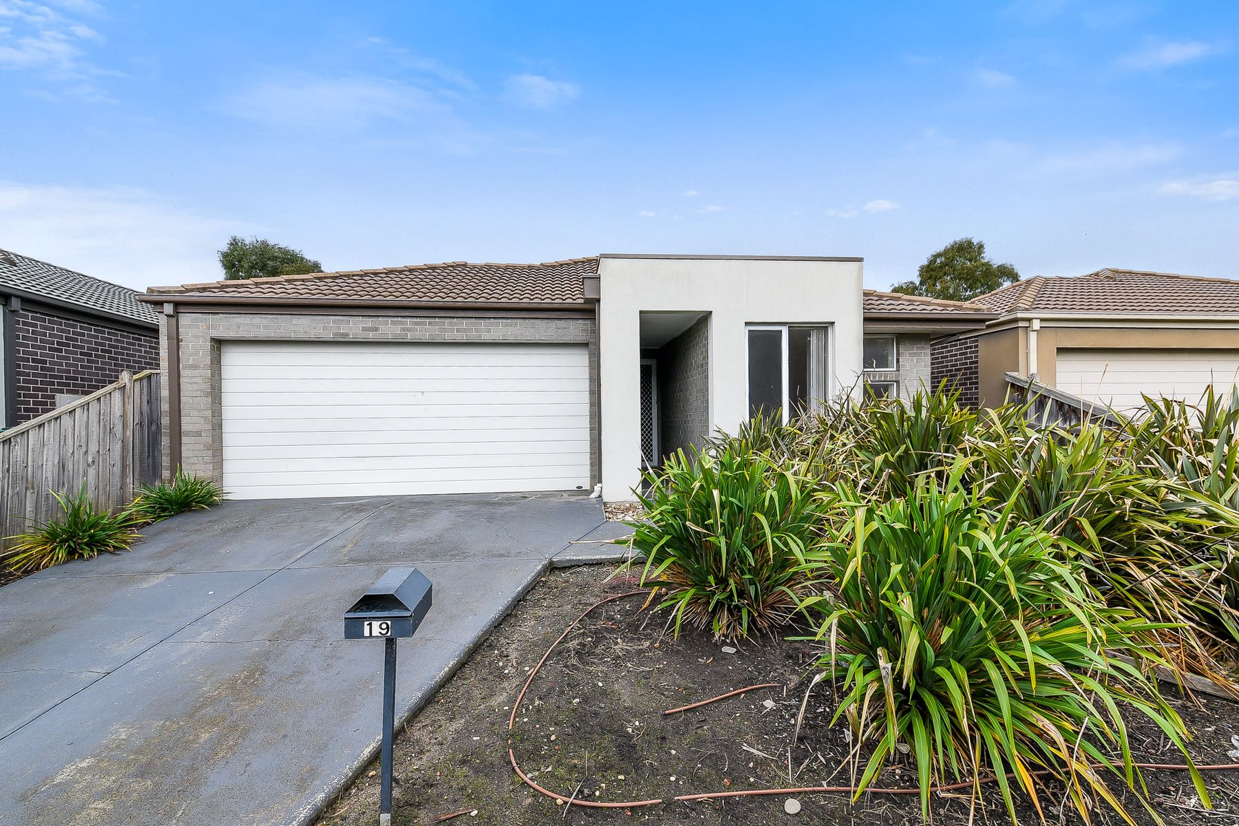 19 Ogle Way, Cranbourne North, VIC 3977, Cranbourne North - Thumbnail 8