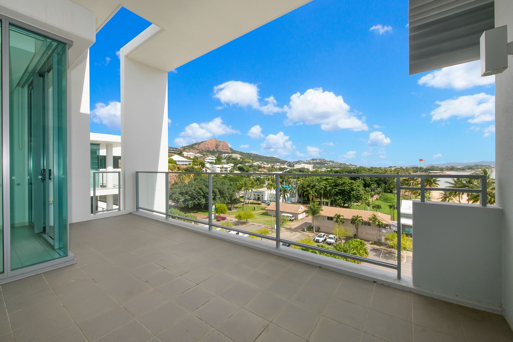 2708/6 Mariners Drive, Townsville City, QLD 4810