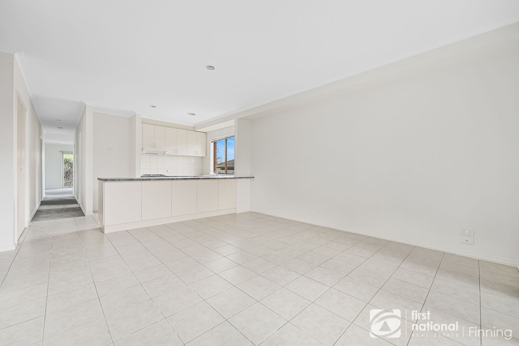 14 Augustus Drive, Berwick VIC 3806, Berwick - Thumbnail 7