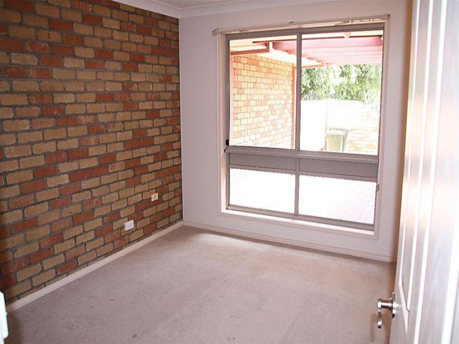 2/2 Ontario Avenue, Mildura - Thumbnail 5