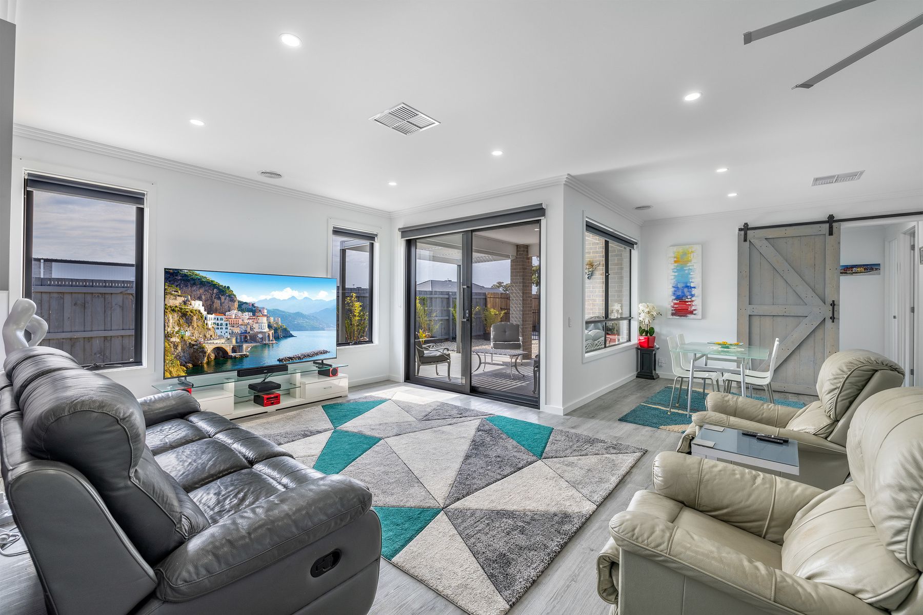 11 Hermitage Drive, Moama NSW 2731, Moama - Thumbnail 3