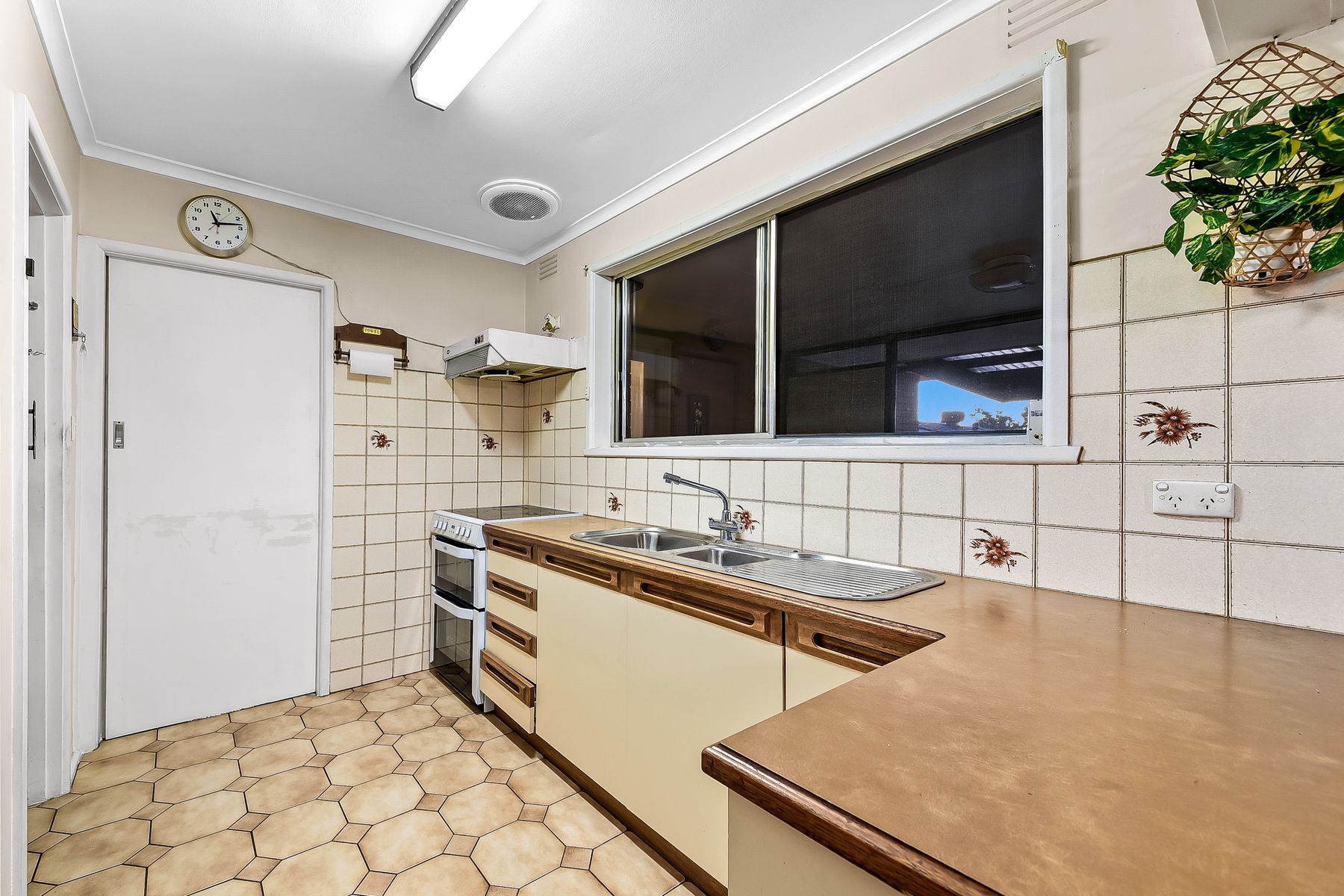 318 Chandler Road, Keysborough, VIC 3173, Keysborough - Thumbnail 4
