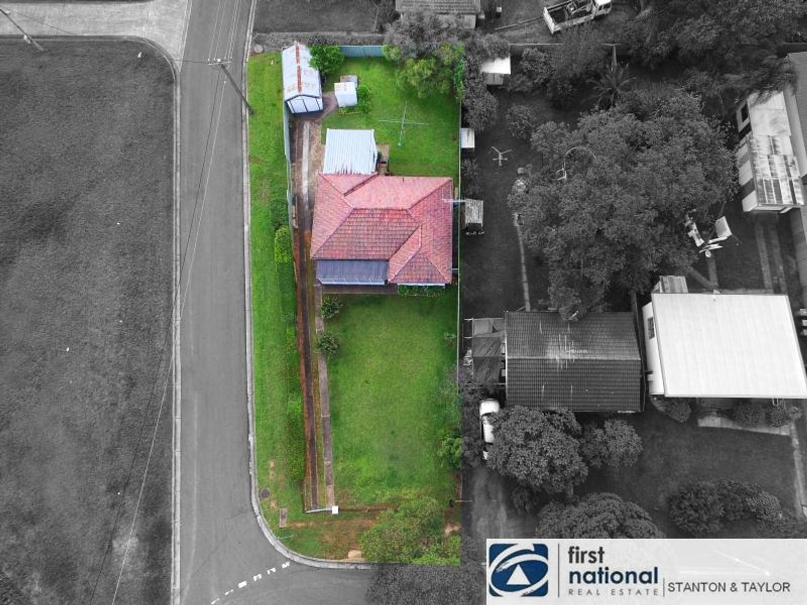 37 Elizabeth Crescent, Kingswood - Thumbnail 3