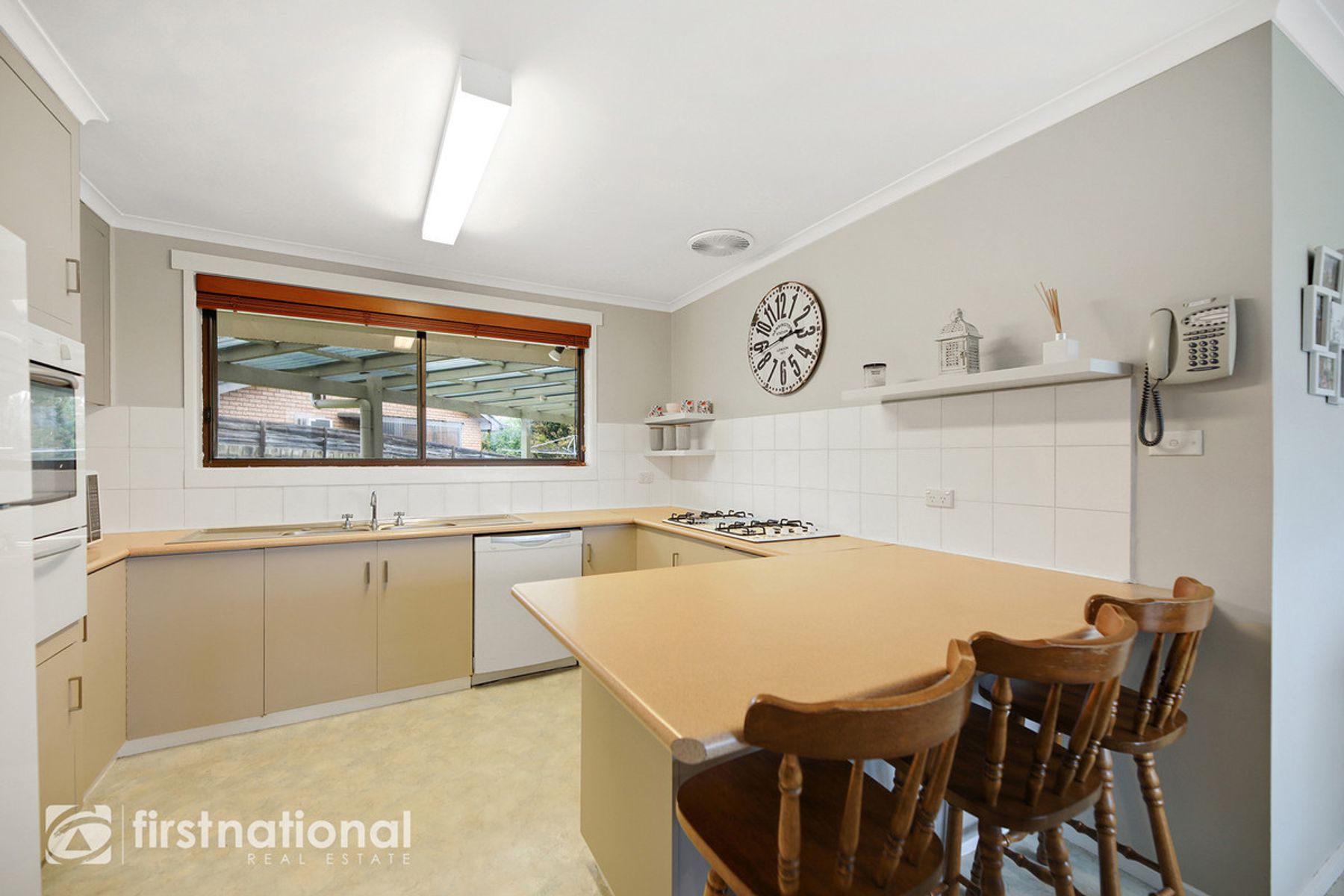 13 Archibald Crescent, Warragul, VIC 3820, Warragul - Thumbnail 6
