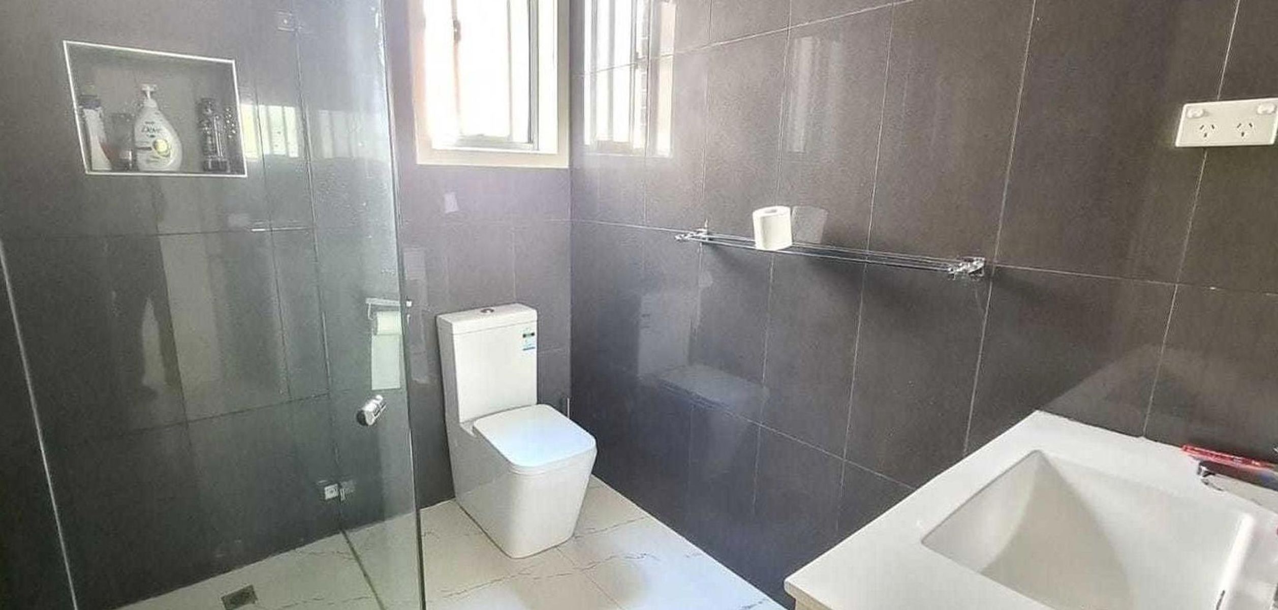 4/625 Pascoe Vale  Road, Oak Park VIC 3046, Oak Park - Thumbnail 4